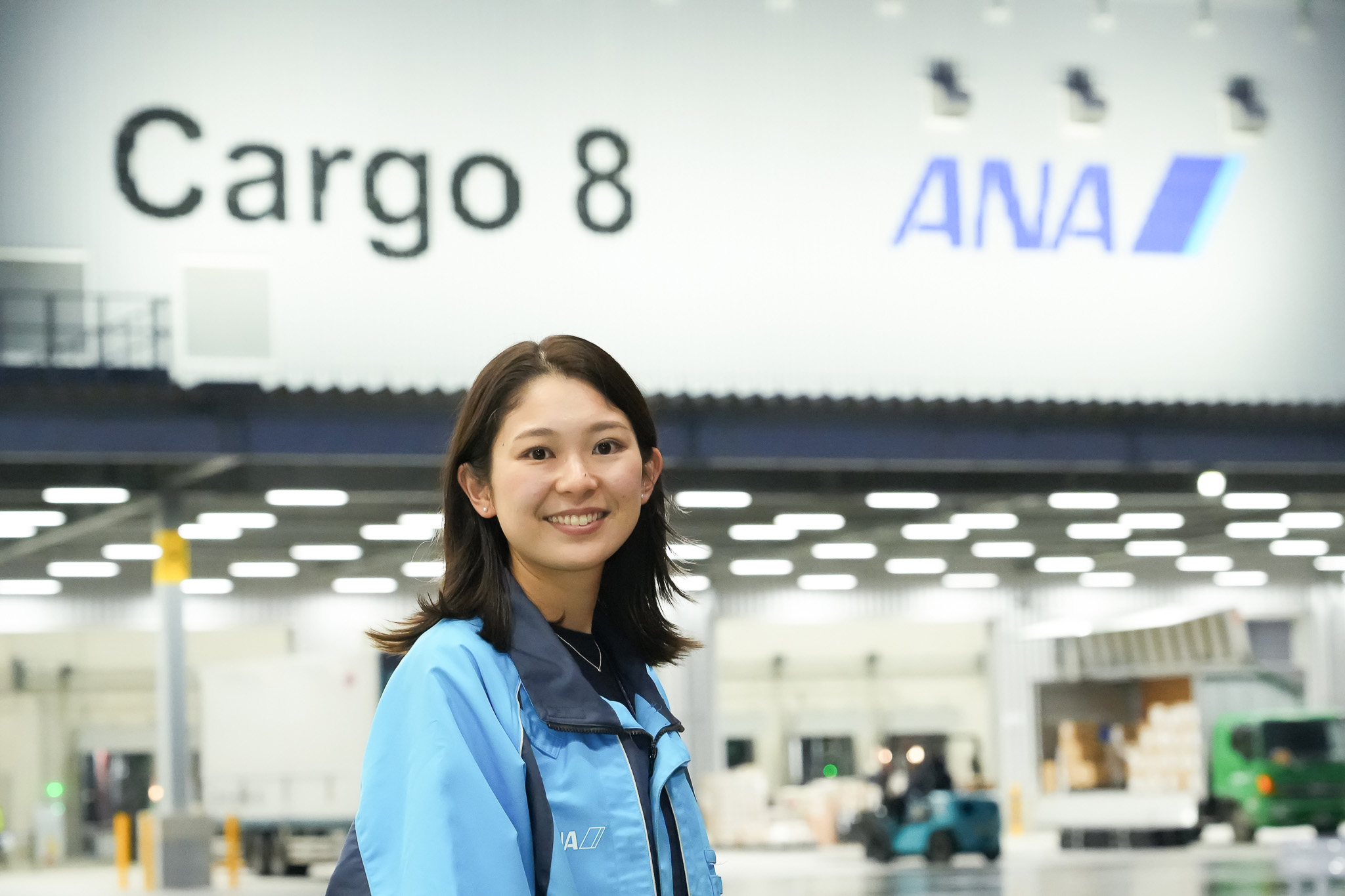 学生時代はパイロット志望。今は貨物を運ぶロードプランナーという空の